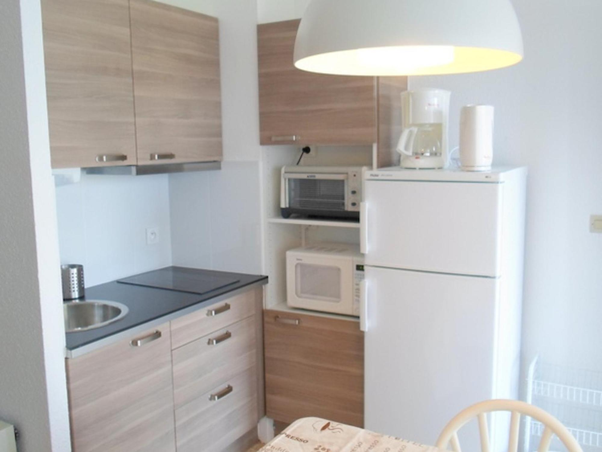 Appartement Avec Terrasse, Climatisation Et Animaux Admis, Proche Des Thermes - Fr-1-503-38 Balaruc-les-Bains Exterior photo